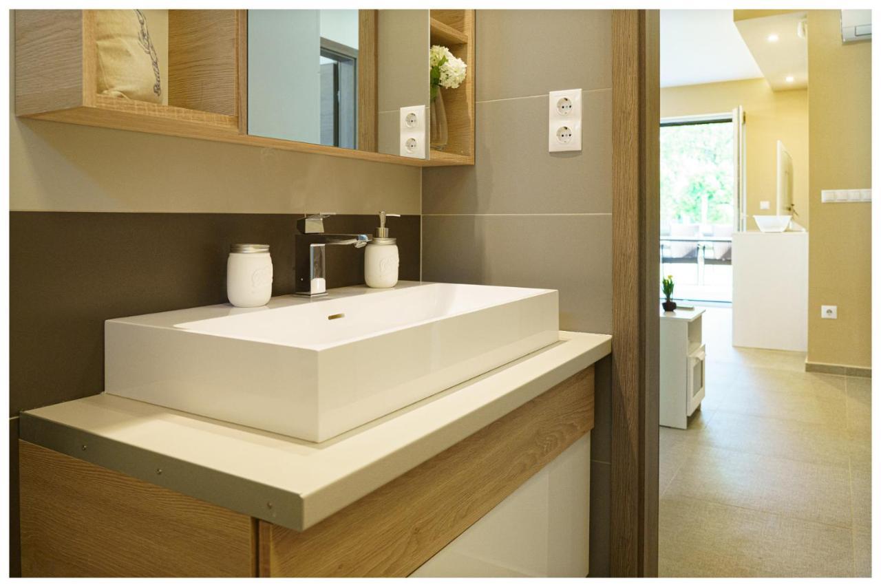 Kenese Regatta Apartman バラトンケネシェ エクステリア 写真