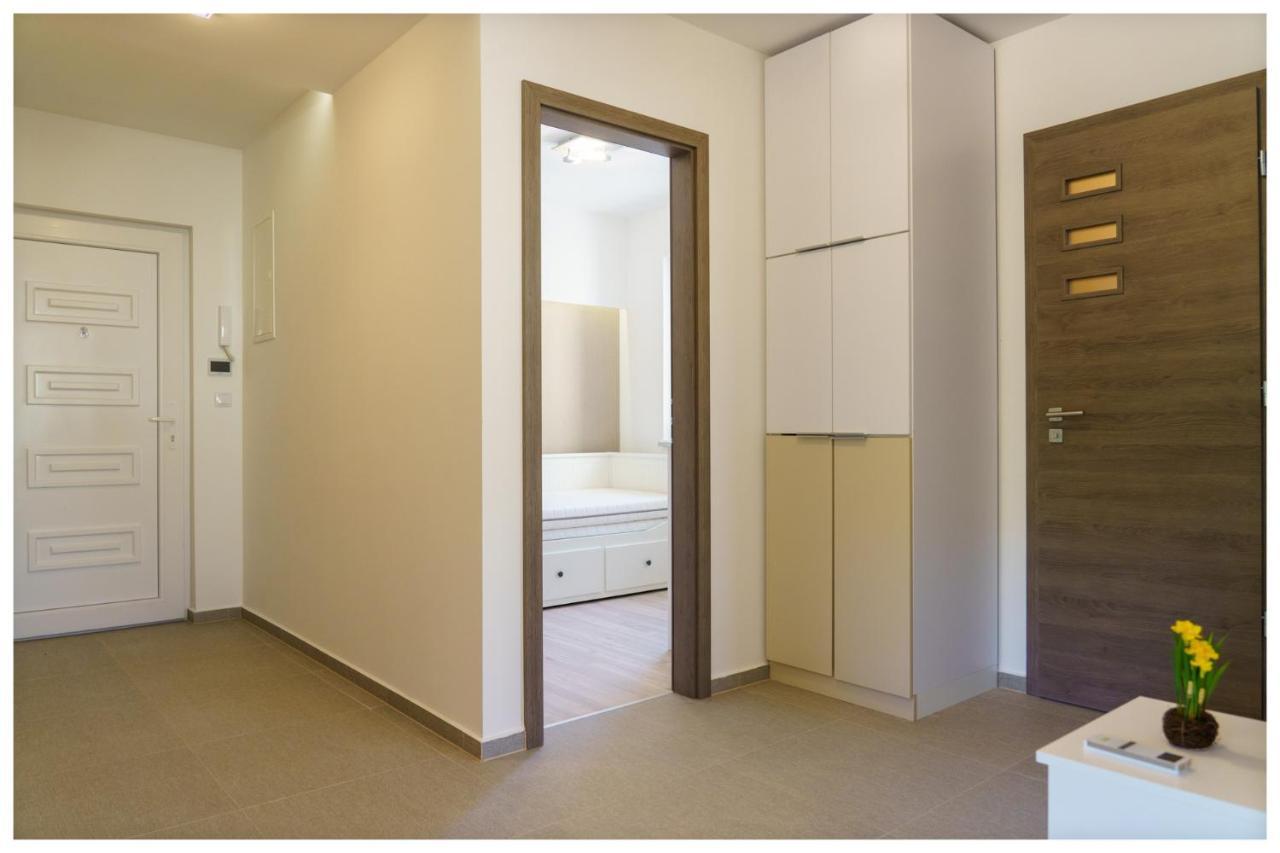 Kenese Regatta Apartman バラトンケネシェ エクステリア 写真